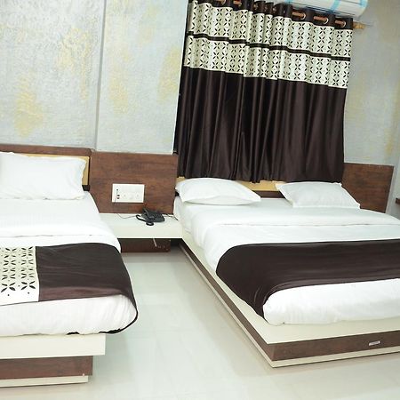 Hotel Bansidhar Somnāth 外观 照片