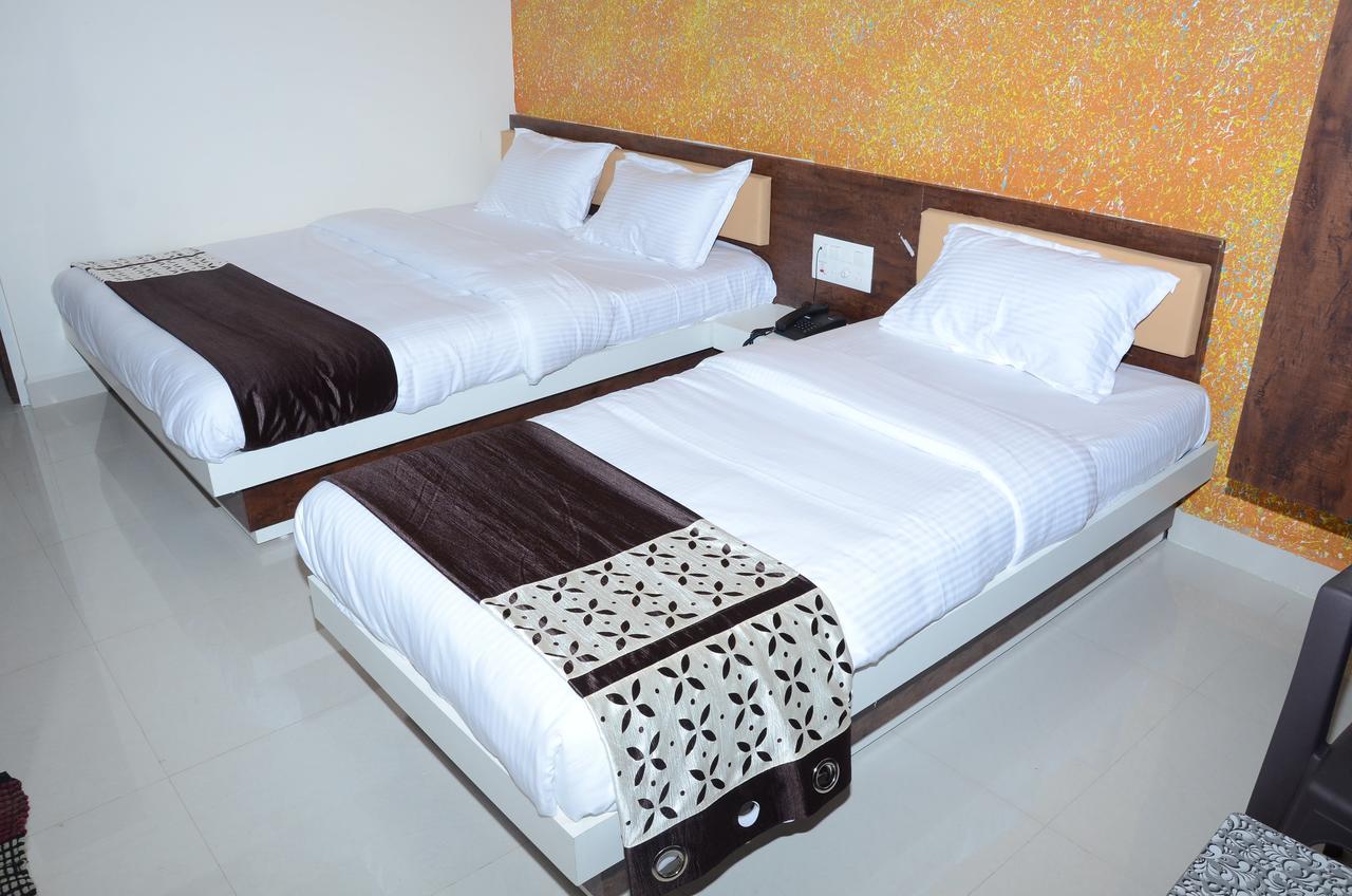Hotel Bansidhar Somnāth 外观 照片