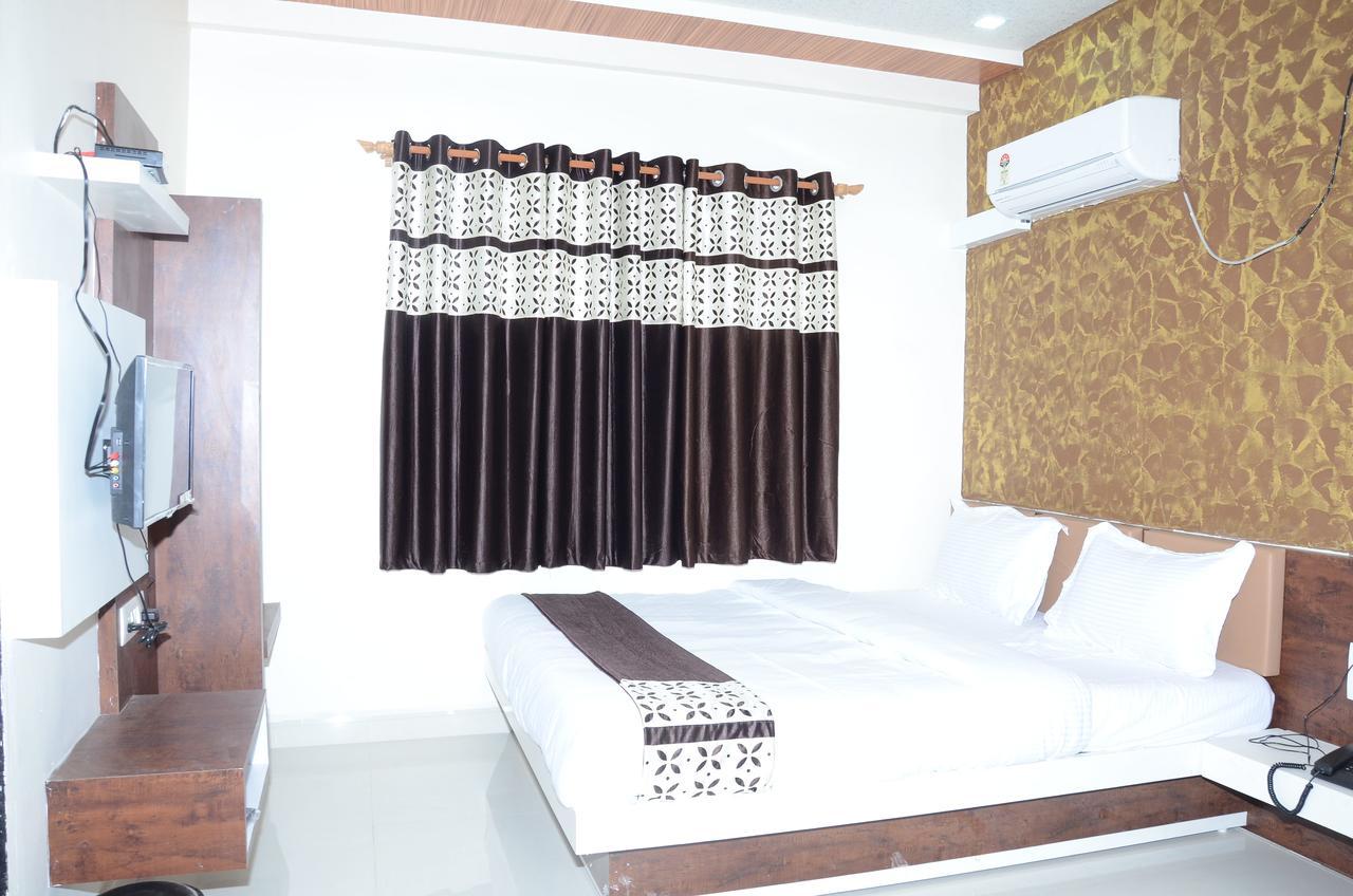Hotel Bansidhar Somnāth 外观 照片