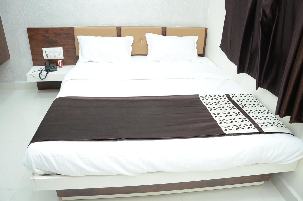 Hotel Bansidhar Somnāth 外观 照片